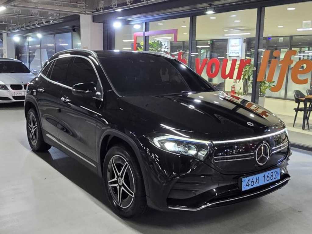 벤츠 EQA 250 AMG 라인 사진 2/20