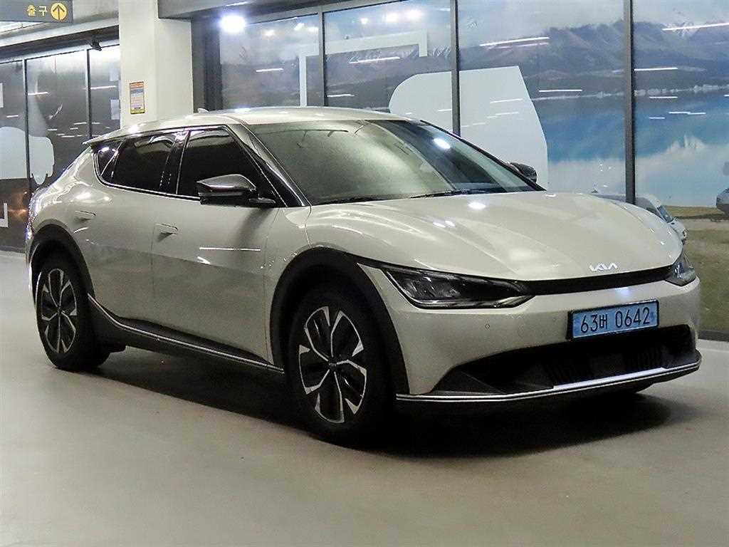 기아 EV6 롱레인지 에어 사진