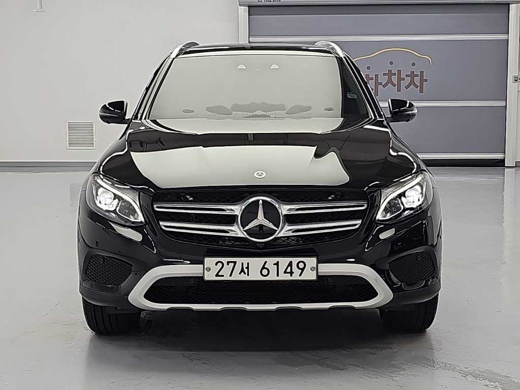 벤츠 GLC 클래스 GLC 350 e 4MATIC 프리미엄 사진 2/20