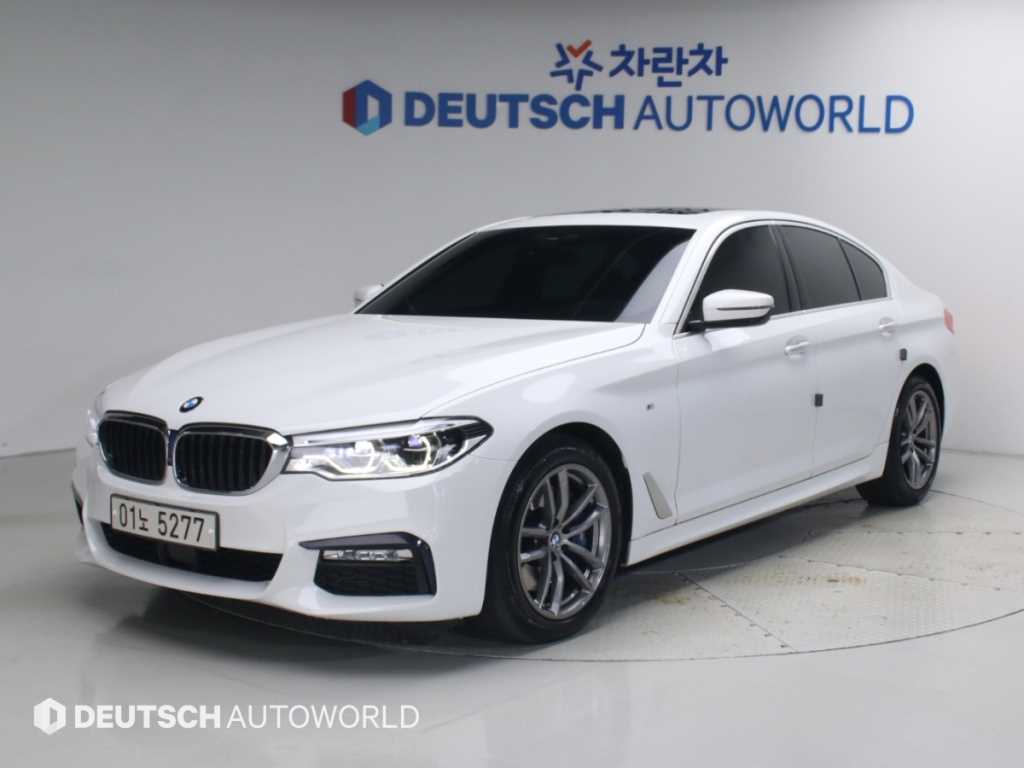 BMW 5시리즈 530i M 스포츠 플러스 사진