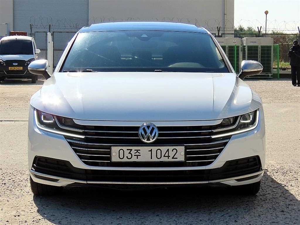 폭스바겐 아테온 2.0 TDI 엘레강스 프레스티지 사진