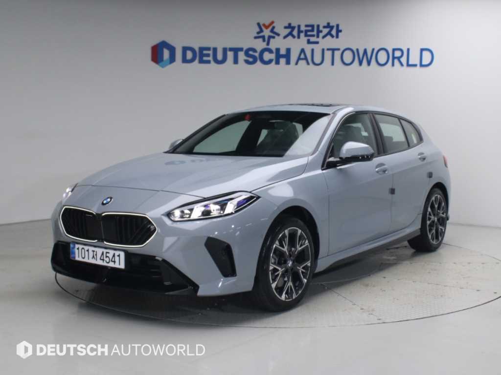 BMW 1시리즈 120 M 스포츠 사진