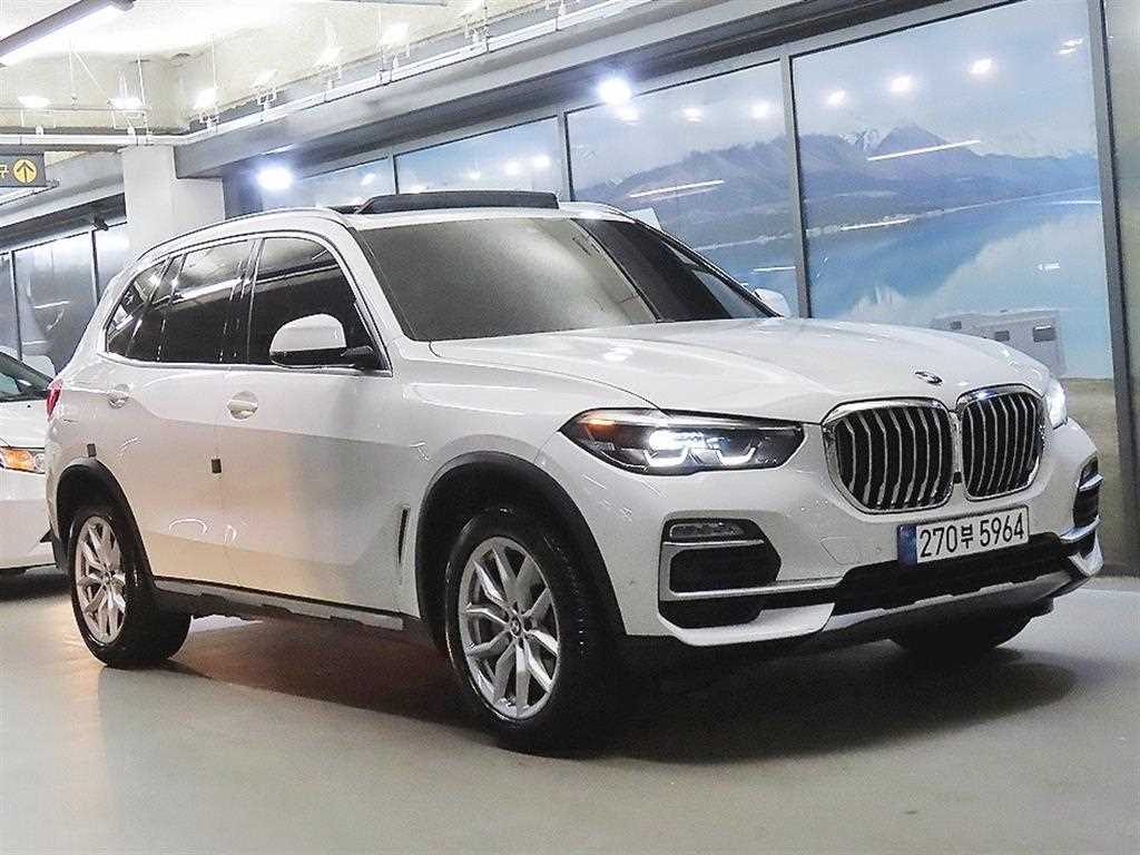 BMW X5 xDrive 40i xLine 사진