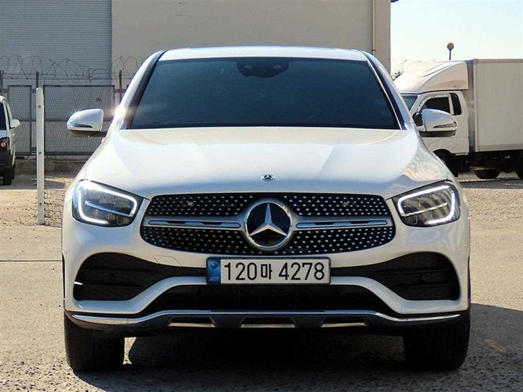 벤츠 GLC 클래스 GLC 300 e 4MATIC 쿠페 사진