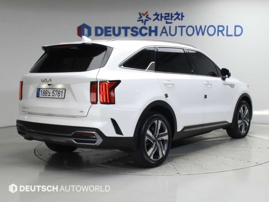기아 쏘렌토 HEV 1.6 2WD 노블레스 사진 2/20