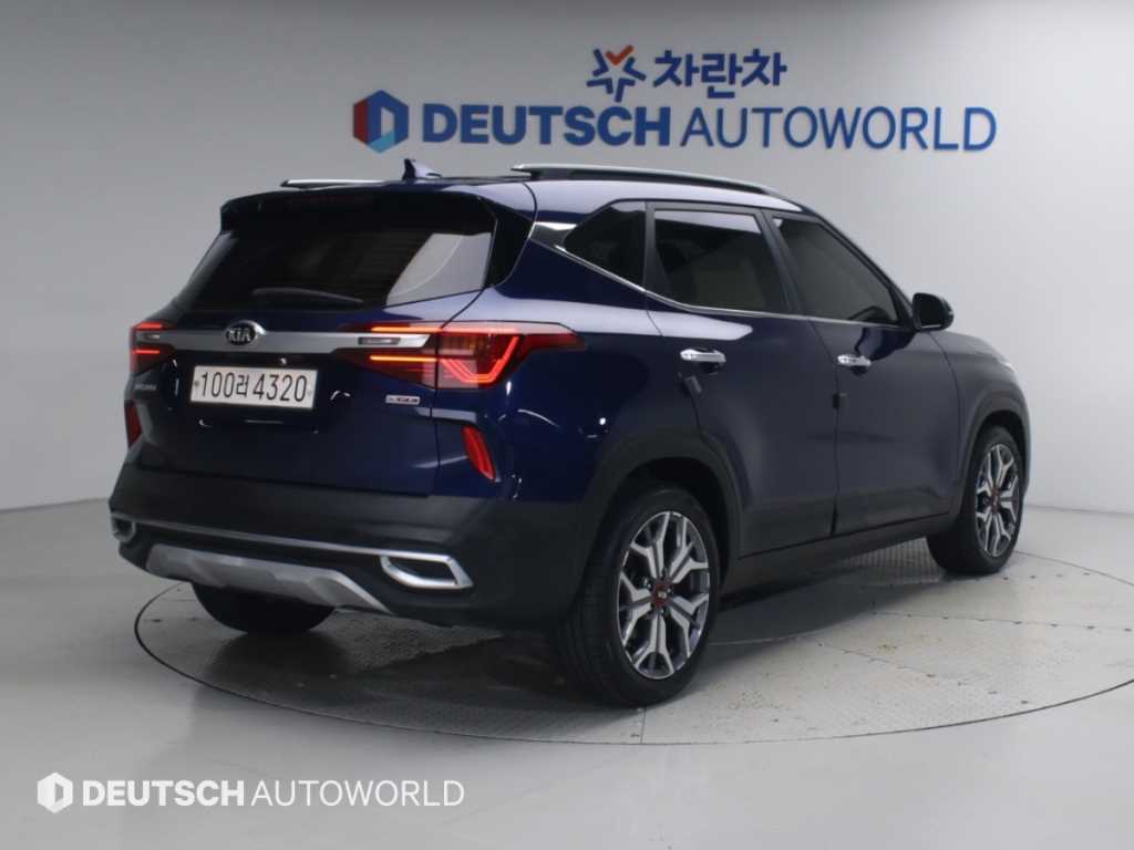 기아 셀토스 가솔린 1.6 터보 2WD 노블레스 사진 2/20