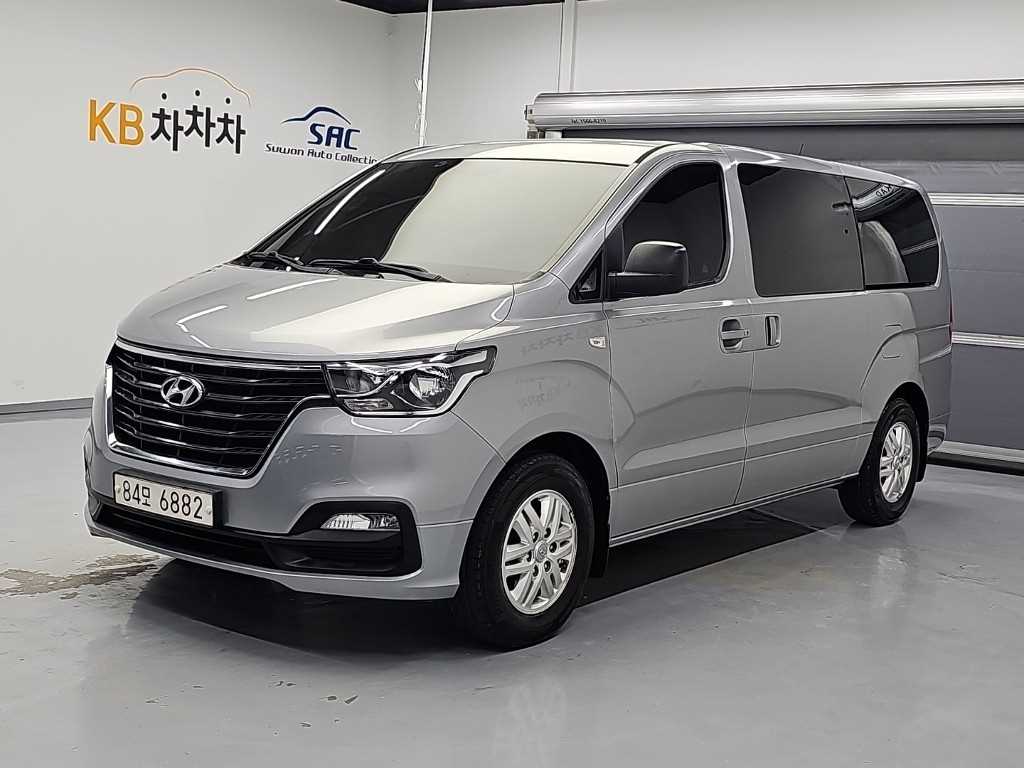현대 스타렉스 2WD 밴 5인승 스마트 사진