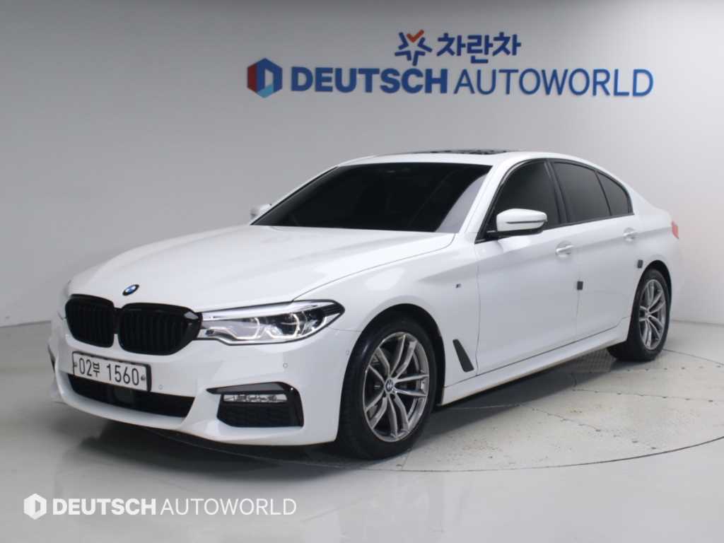 BMW 5시리즈 520d M 스포츠 플러스 사진