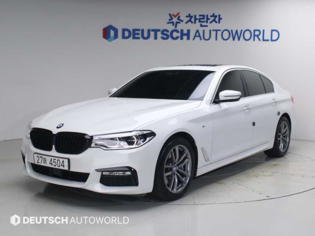 BMW 5시리즈 530i M 스포츠 플러스 사진