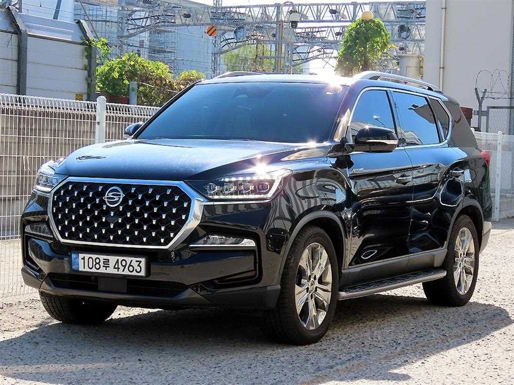 KGM 렉스턴 디젤 2.2 4WD 프레스티지 사진 2/20