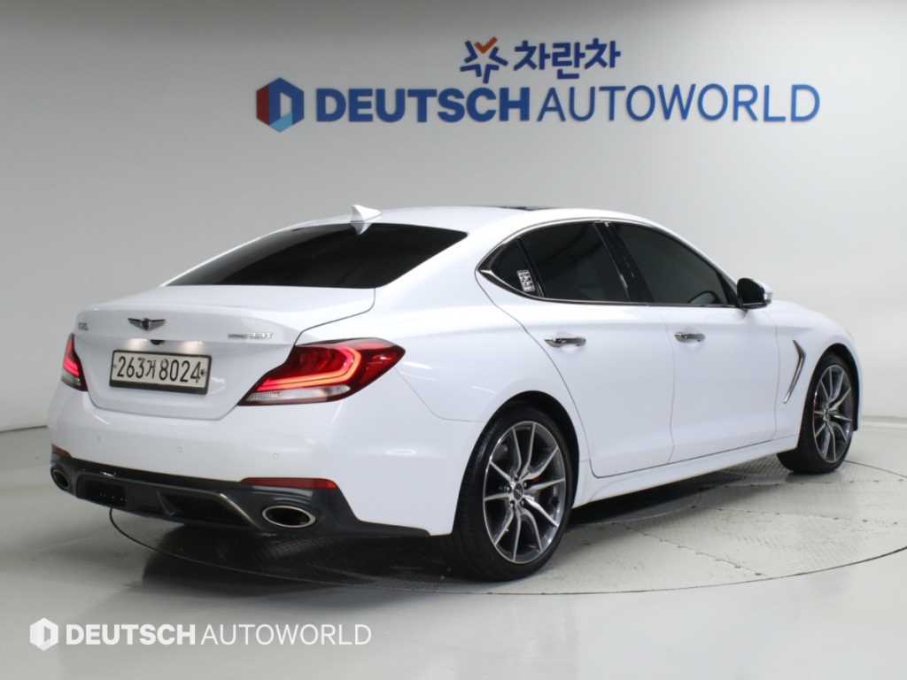 제네시스 G70 3.3T 스포츠 AWD 슈프림 사진 2/20