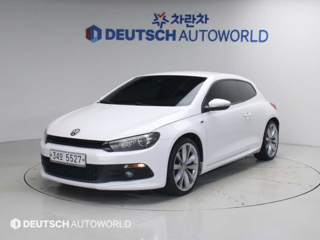 폭스바겐 시로코 2.0 TDI R-LINE 사진