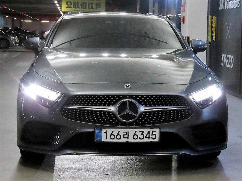 벤츠 CLS 클래스 CLS 300d AMG Line 사진 2/20