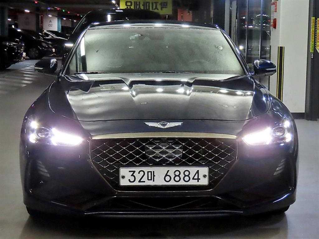 제네시스 G70 2.0T AWD 스포츠 패키지 사진 2/20