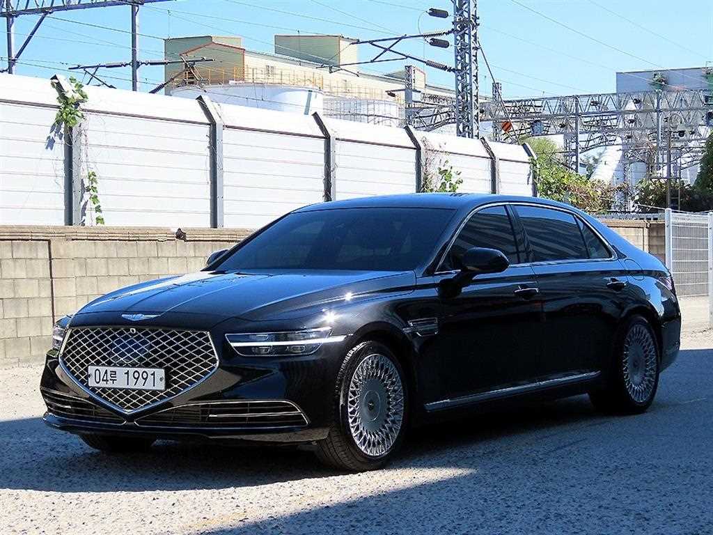 제네시스 G90 3.3 T AWD 프리미엄 럭셔리 사진 2/20