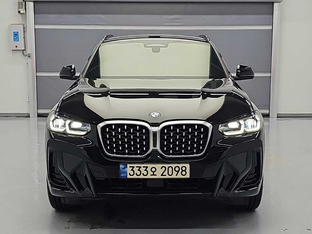 BMW X4 xDrive 20d xLine 사진 2/19