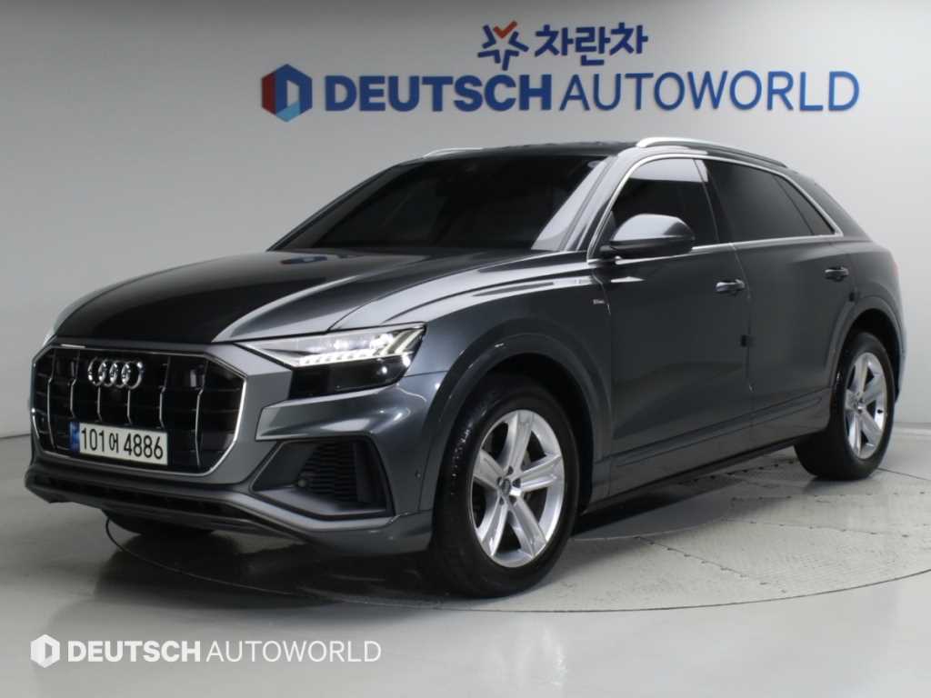 아우디 Q8 45 TDI 콰트로 프리미엄 사진