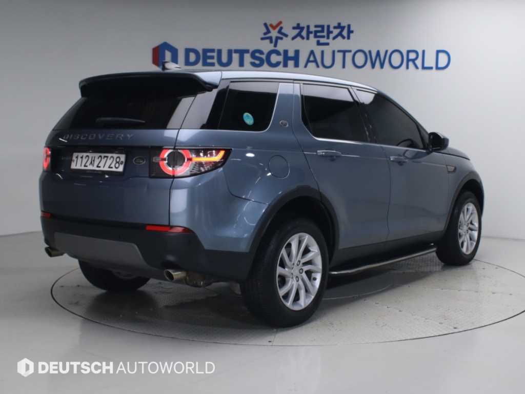 랜드로버 디스커버리 스포츠 2.0 TD4 SE 사진 2/19