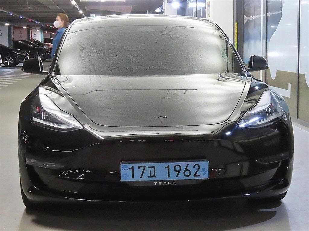 테슬라 모델 3 롱 레인지 사진 2/20