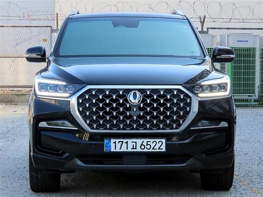 KGM 렉스턴 디젤 2.2 4WD 프레스티지 사진