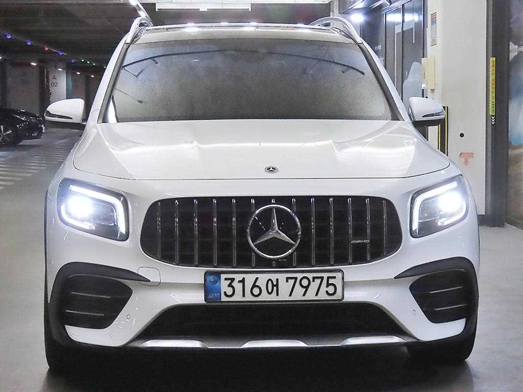 벤츠 GLB 클래스 AMG GLB 35 4MATIC 사진