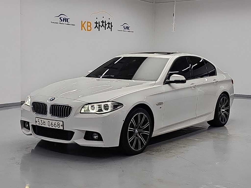 BMW 5시리즈 520d xDrive M 에어로다이나믹 사진