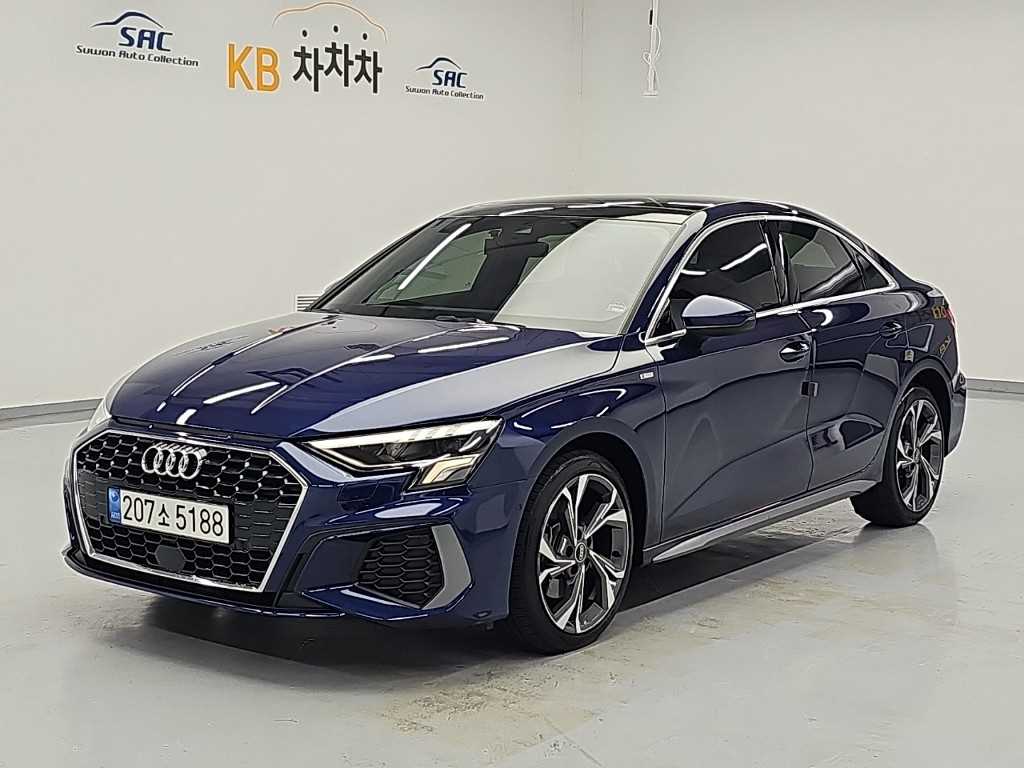 아우디 A3 40 TFSI 프리미엄 사진