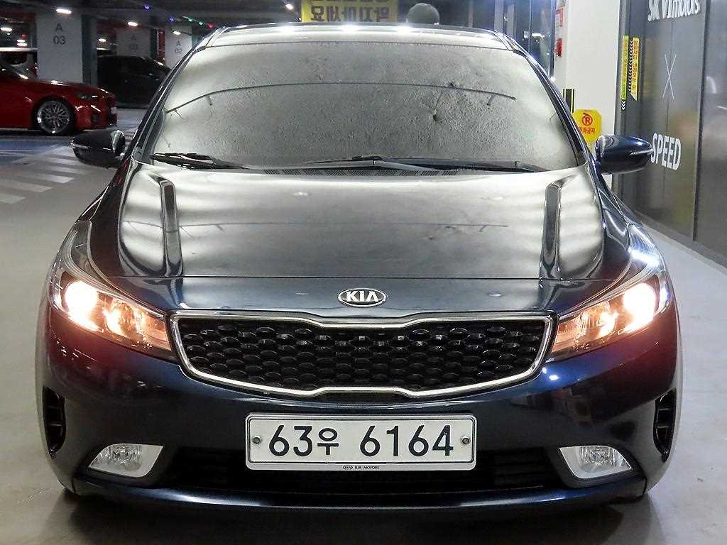 기아 K3 1.6 GDI 트렌디 스타일 사진 2/18