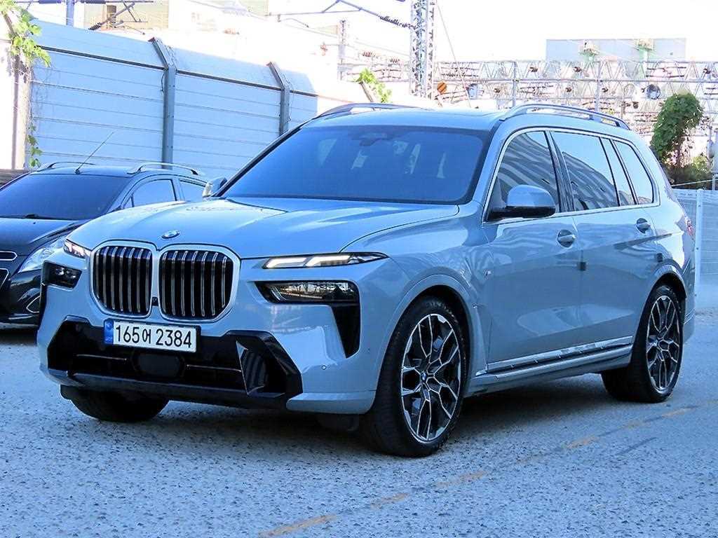 BMW X7 xDrive 40i M 스포츠 사진 2/20