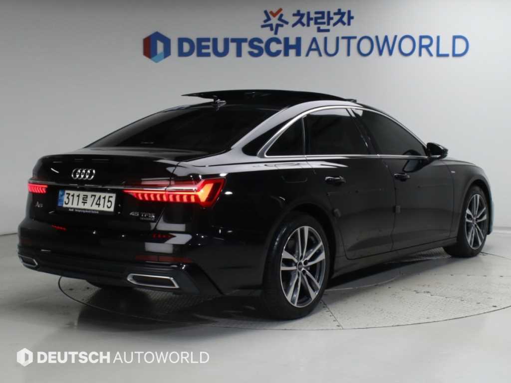 아우디 A6 45 TFSI 콰트로 프리미엄 사진 2/20