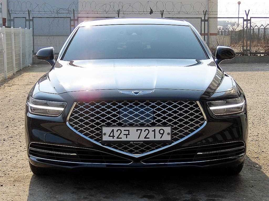 제네시스 G90 3.8 GDI AWD 럭셔리 사진 2/20