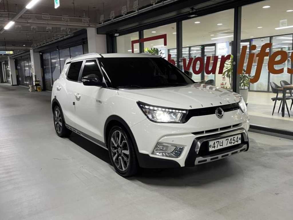 KGM 티볼리 가솔린 2WD 1.6 VX 사진