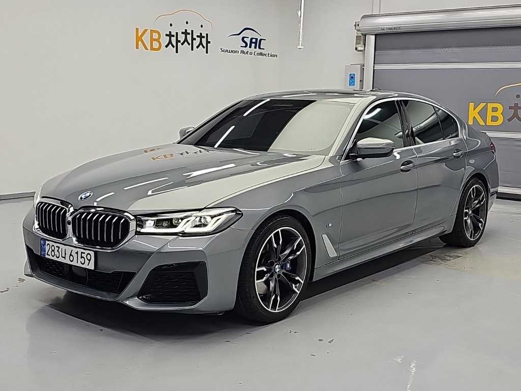 BMW 5시리즈 520i M 스포츠 사진 2/19