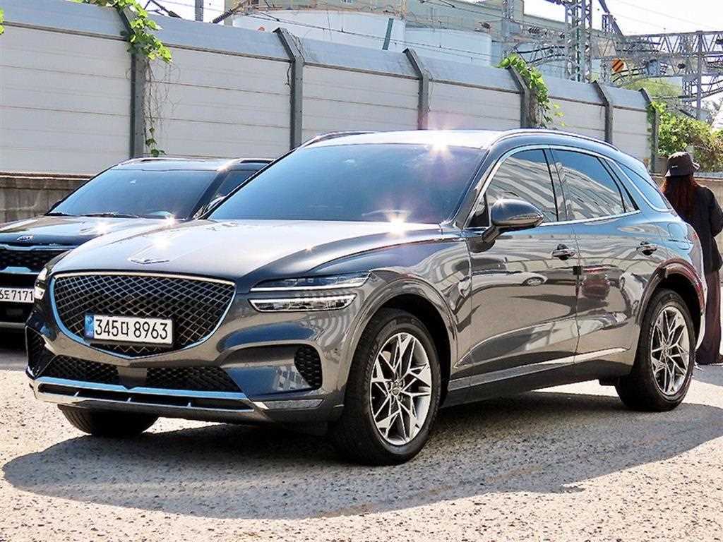 제네시스 GV70 2.5T 가솔린 AWD 사진 2/20