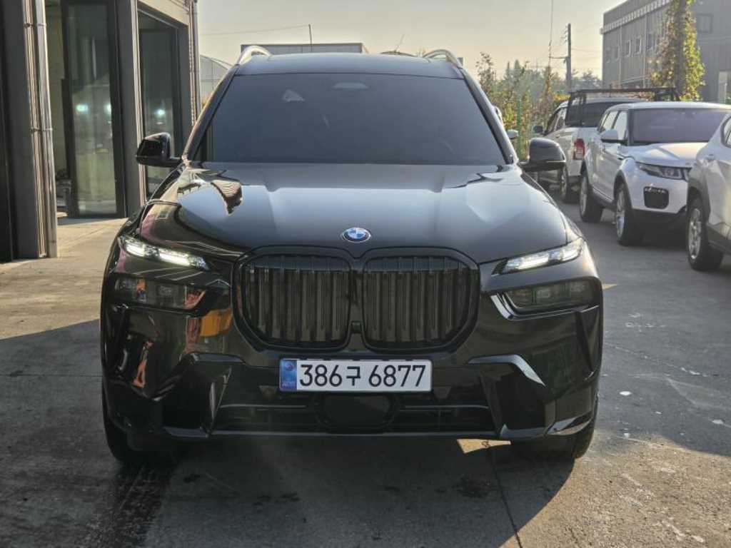 BMW X7 xDrive 40d 디자인 퓨어 엑셀런스 6인승 사진 2/20