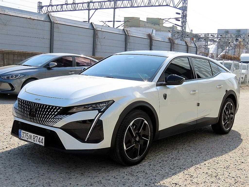 푸조 408 1.2 Pure Tech GT 사진 2/20