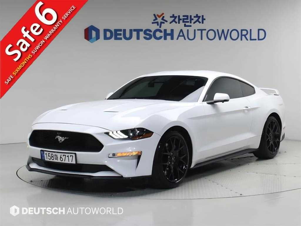 포드 머스탱 쿠페 사진