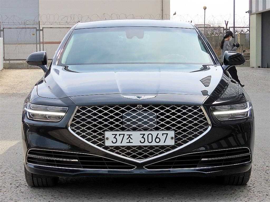 제네시스 G90 3.8 GDI AWD 럭셔리 사진 2/20
