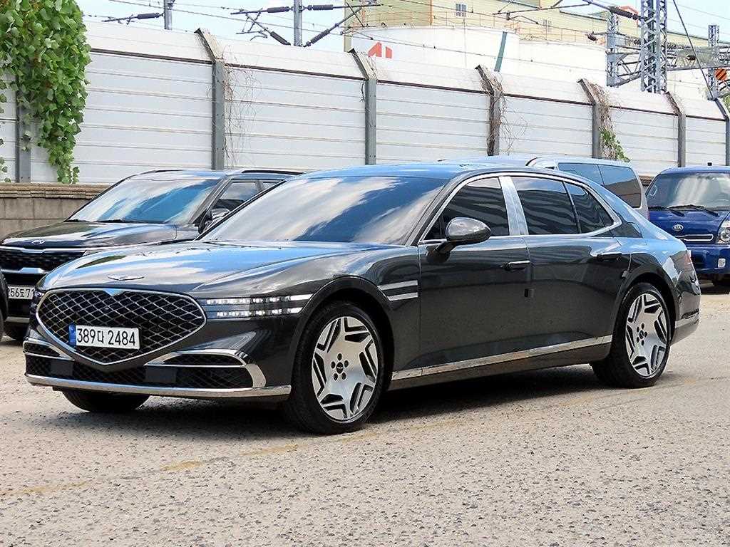 제네시스 G90 3.5T GDI e-S/C LWB AWD 사진 2/20