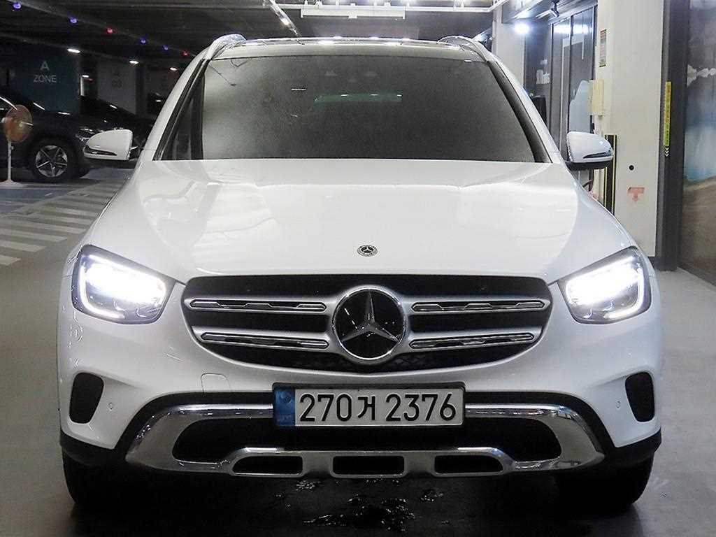 벤츠 GLC 클래스 GLC 220 d 4MATIC 사진 2/20