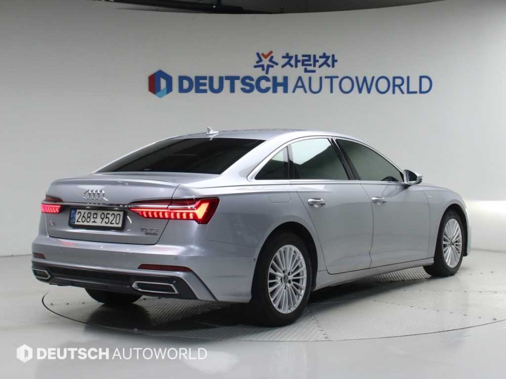 아우디 A6 40 TDI 콰트로 프리미엄 사진 2/20