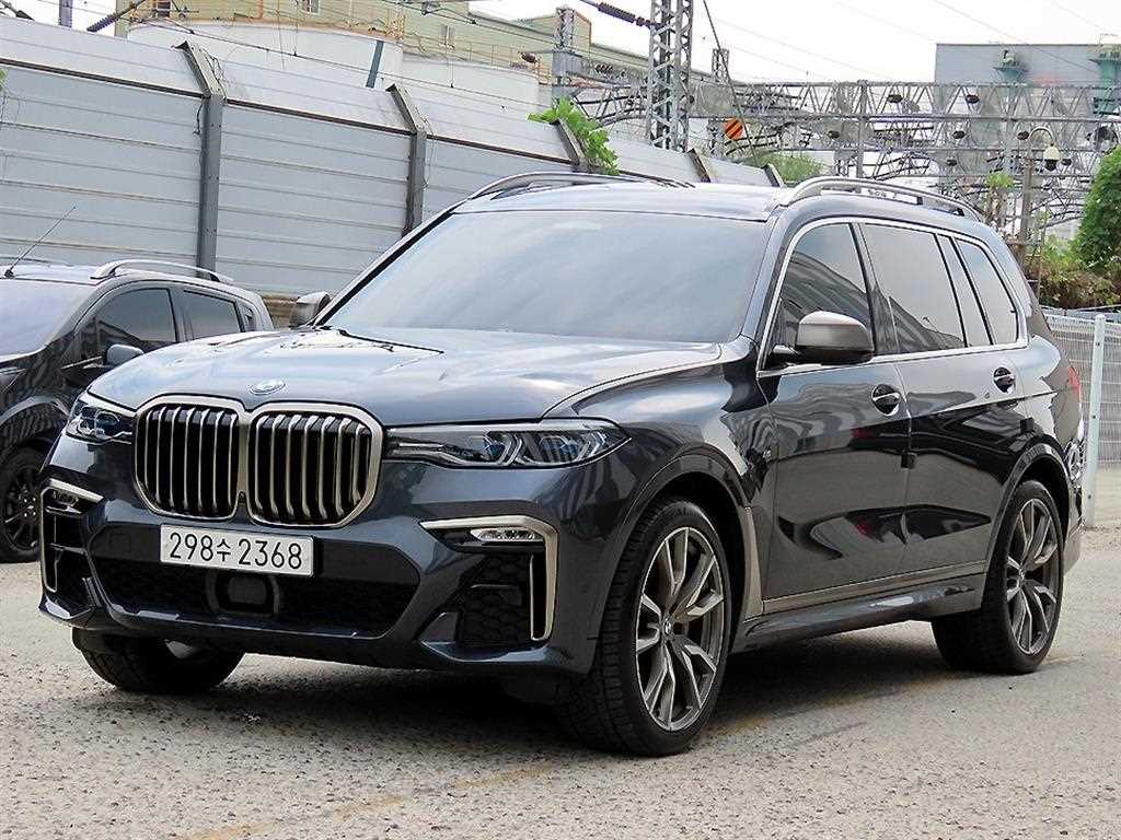 BMW X7 M50d 6인승 사진 2/20