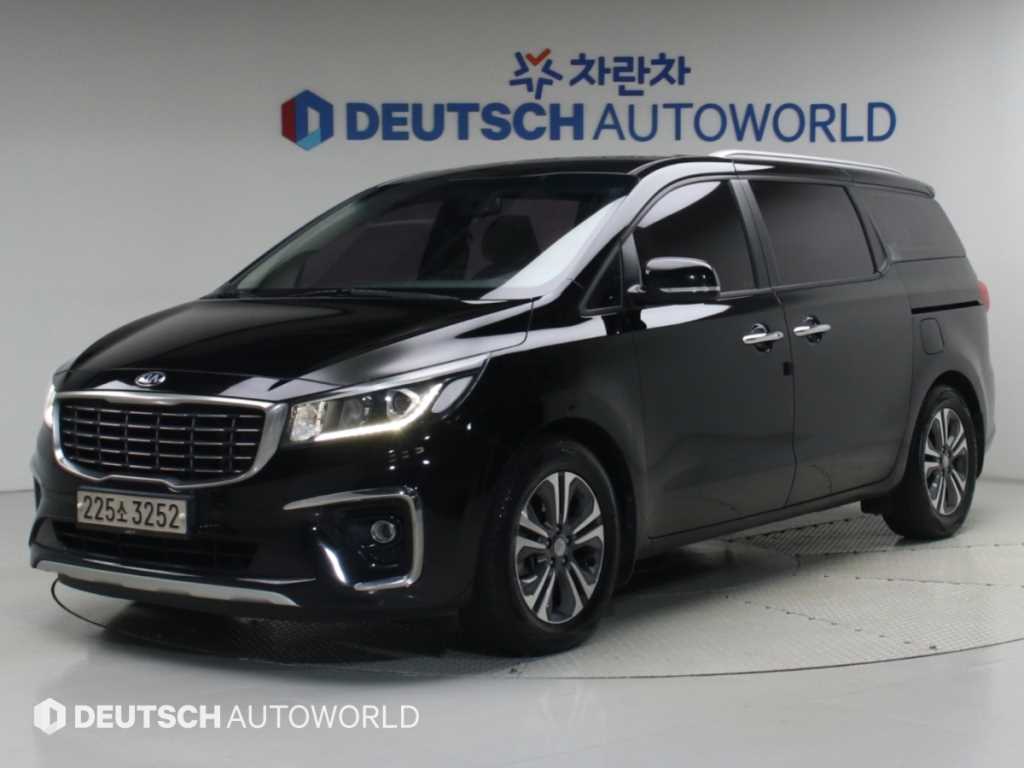 기아 카니발 디젤 9인승 럭셔리 사진 2/20