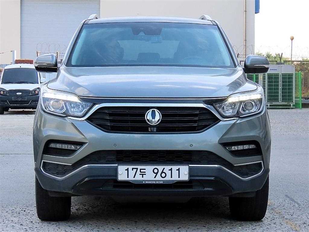 KGM 렉스턴 디젤 2.2 4WD 헤리티지 사진