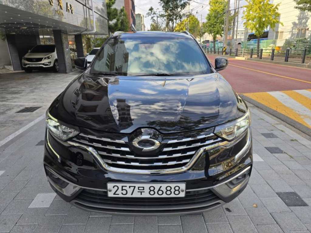 르노코리아 QM6 2.0 LPe RE 시그니처 2WD 사진