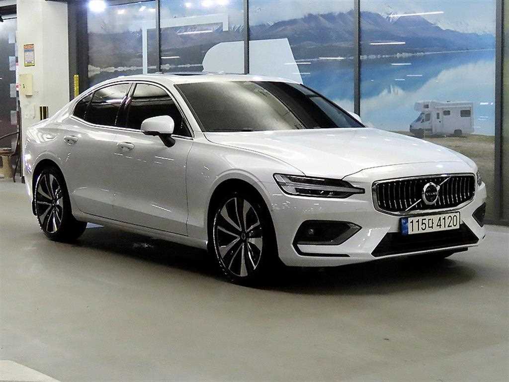 볼보 S60 B5 얼티메이트 브라이트 사진