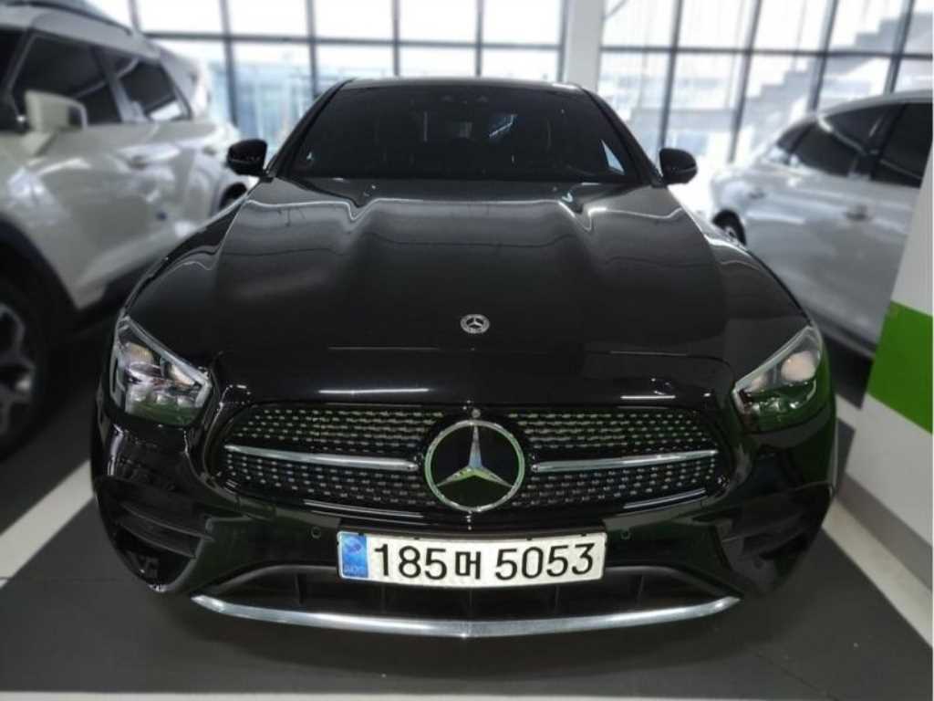 벤츠 E 클래스 E350 4MATIC AMG LINE 사진
