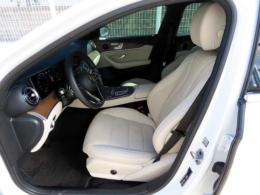 벤츠 E 클래스 E250 익스클루시브 사진