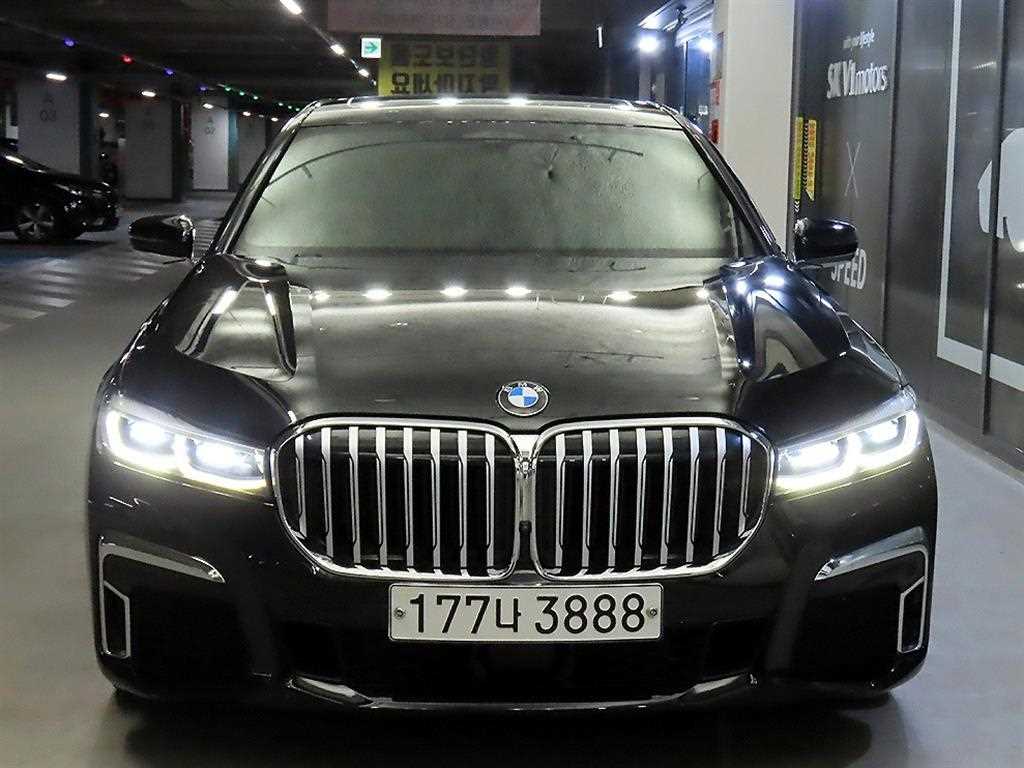 BMW 7시리즈 745Le sDrive 디자인 퓨어 에디션 사진 2/20