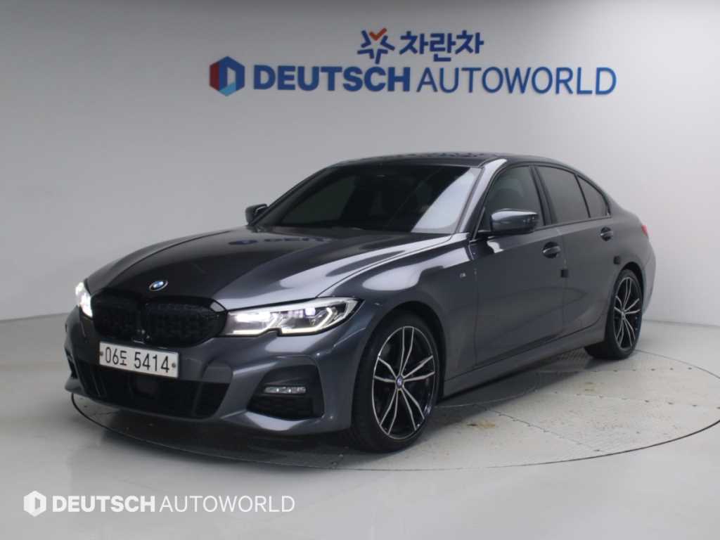 BMW 3시리즈 330i xDrive 럭셔리 사진
